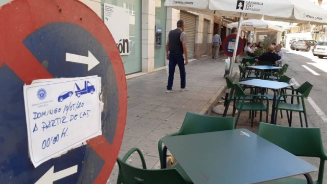 Orihuela modifica las licencias de pubs y discotecas para que puedan abrir como cafeterías