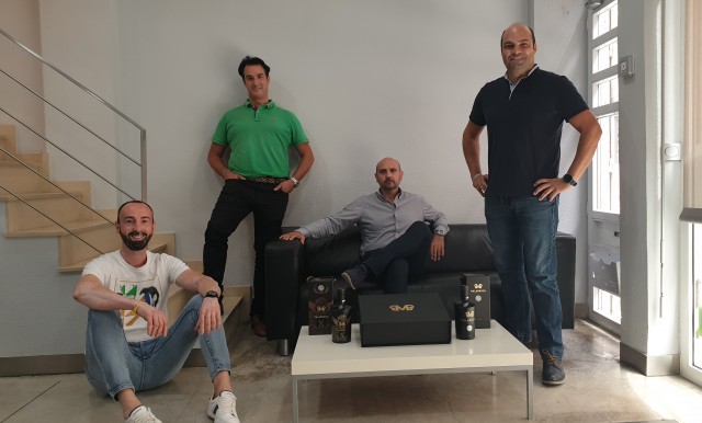 La Asociación Española del Lujo 'ficha' a la ginebra premium alicantina Malabusca Gin