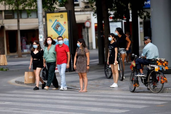 El récord de contagios (430) en un día dispara los casos activos en la Región hasta más de 4.200