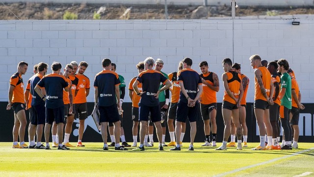Kondogbia, Diakhaby y Cheryshev calientan motores para su debut