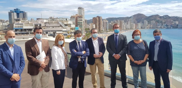 El Gobierno no descarta impulsar viajes turísticos con grupos con bajo riesgo de contagio