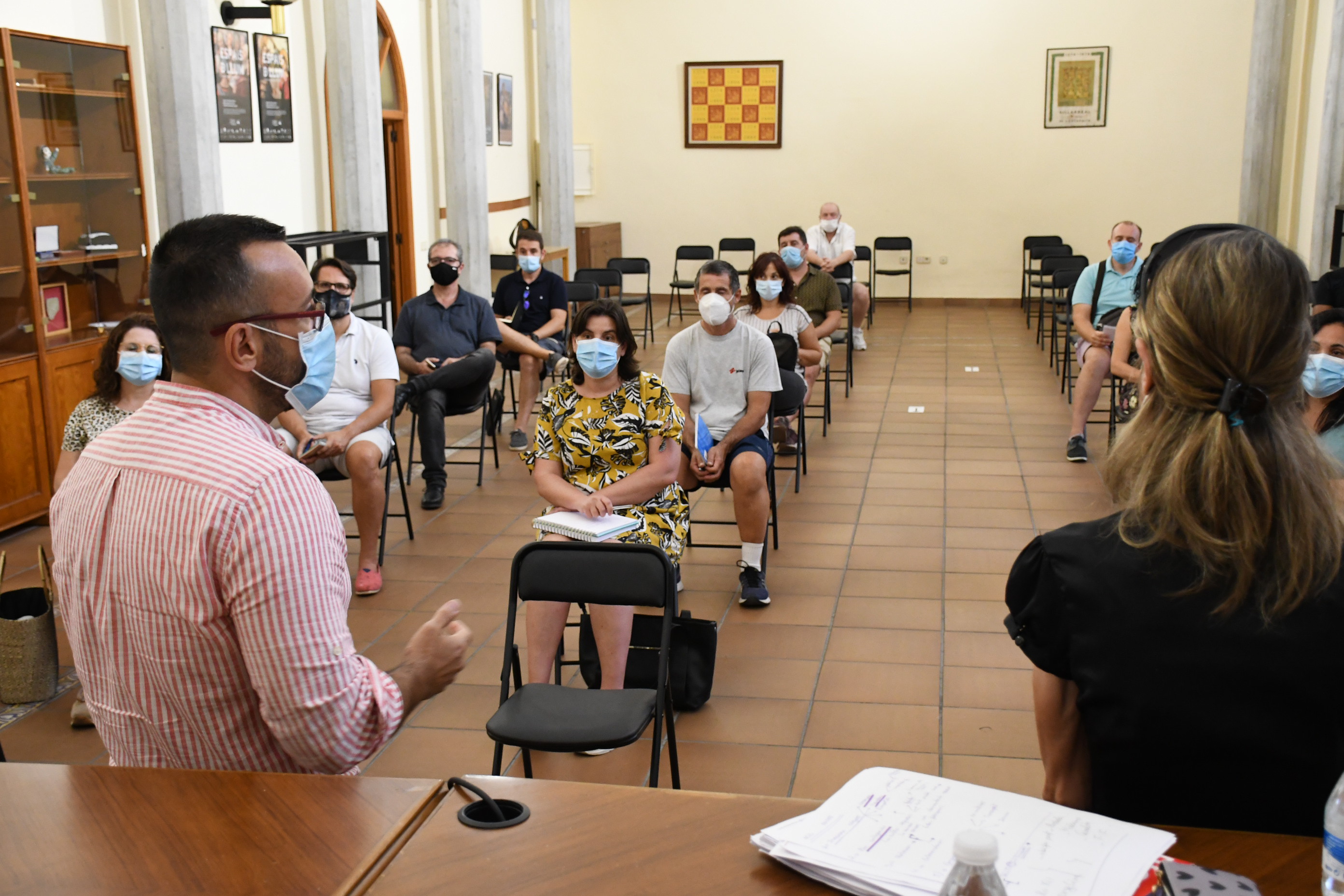 El Ayuntamiento de Vila-real reúne a las AMPA para informarles de una 'vuelta al cole' inédita