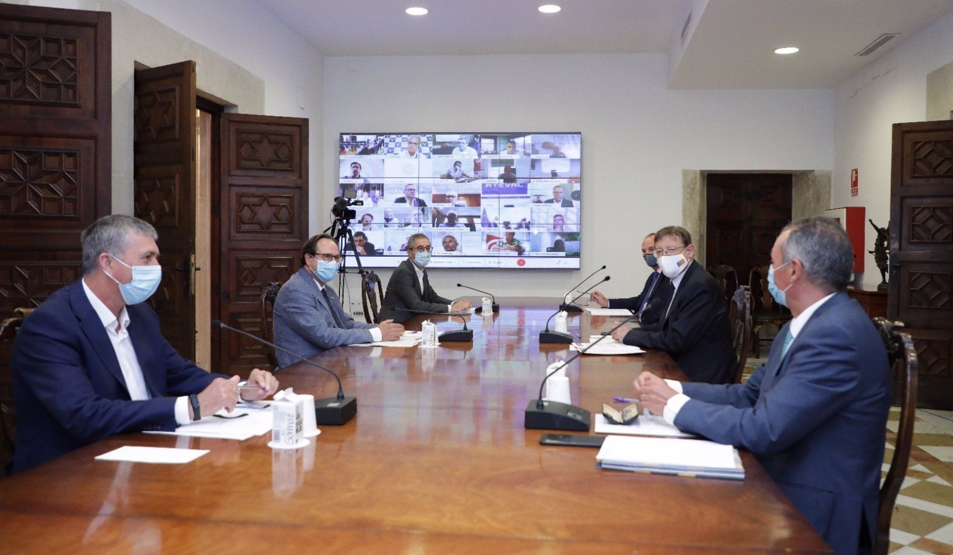 Los empresarios valencianos piden eficiencia y rapidez en la gestión de los fondos Covid