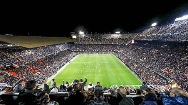 
El 15 % de los socios del Valencia renuncian tanto a la devolución como al descuento