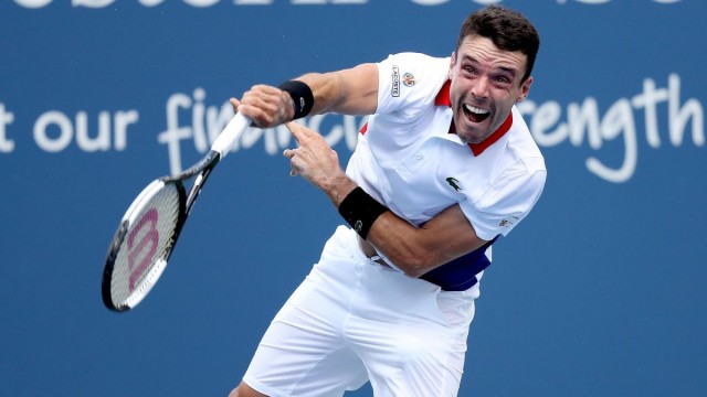 Bautista avanza a segunda ronda del US Open tras vencer a Sandgren