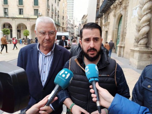 Vox planta al bipartito de Alicante y no negociará los fondos para la reconstrucción