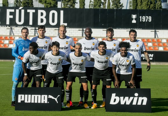 Sin caras nuevas a dos semanas de comenzar La Liga