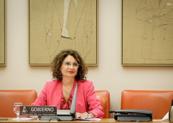 Hacienda recalca que no hay alternativa al decreto para usar los remanentes de los ayuntamientos