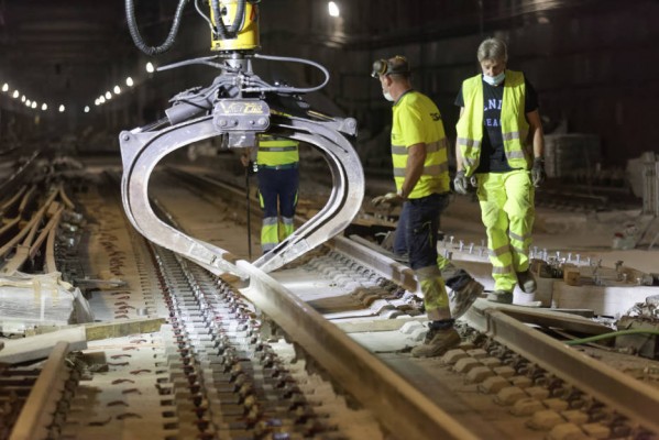 Adif inicia obras del apeadero de Les Valls para adaptar el tramo del Corredor al ancho europeo