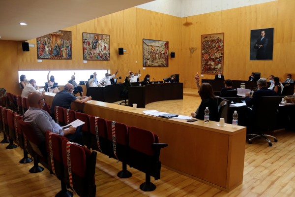 Benidorm suspende el pago de mesas y sillas hasta finales de marzo de 2021