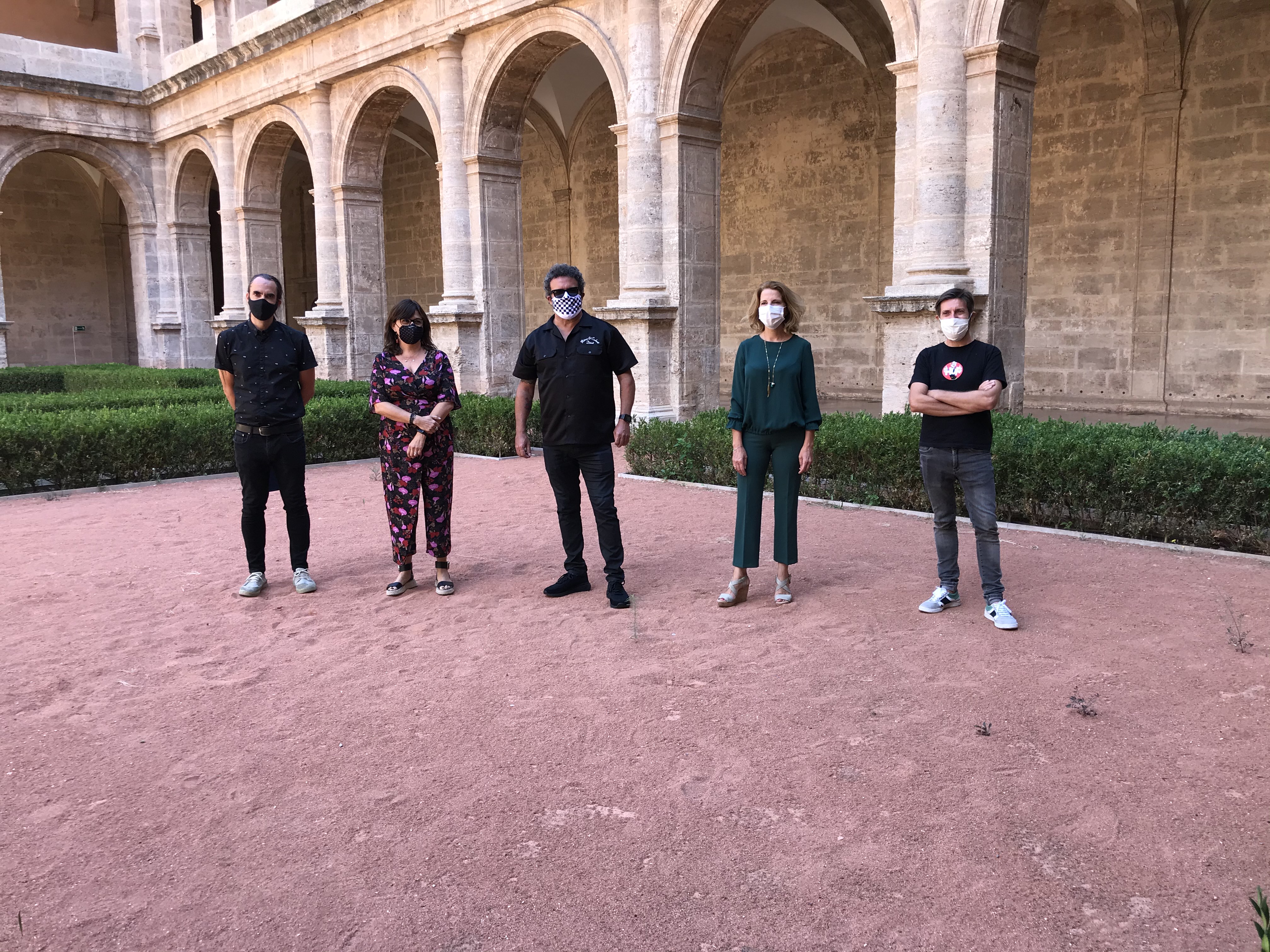 Kiko Veneno y Seguridad Social maridan música y patrimonio en el ciclo 'A la llum de la lluna'