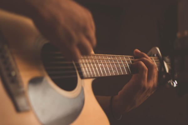 Conciertos, talleres y concursos para acercar la guitarra a los más jóvenes en la Vall d'Uixó