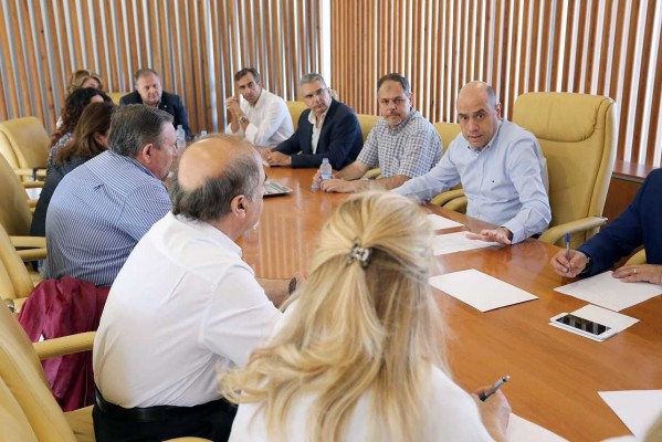 Alicante amplía la limpieza viaria en verano con 37 operarios y más maquinaria sin costes adicionales