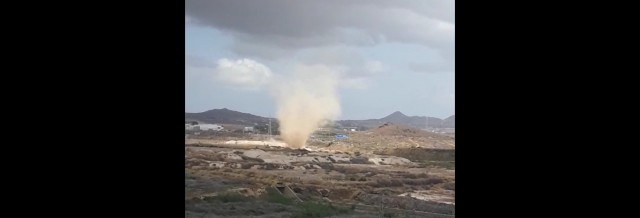 Un tornado sorprende en Cartagena