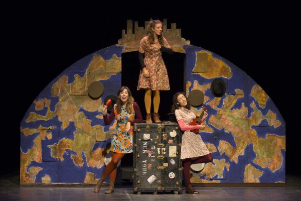 La Mosta de Teatre d'Alcoi compleix objectius: atrau a professionals i al públic local