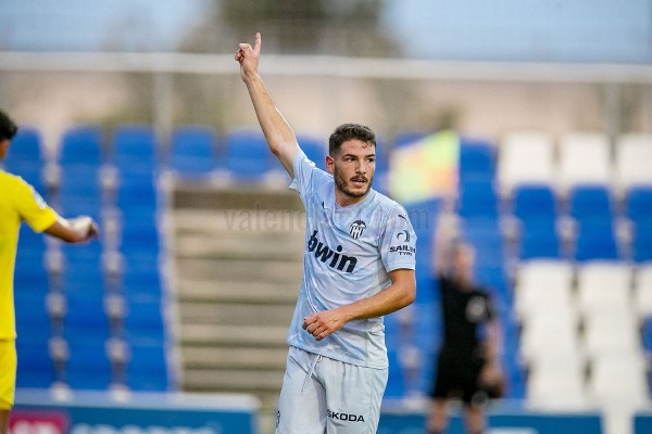 El Valencia reacciona y tumba al Villarreal