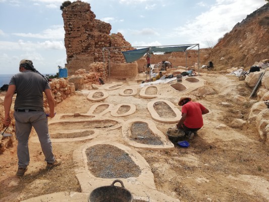 Descubren once nuevas tumbas en la necrópolis de la Pobla de Ifach en Calp