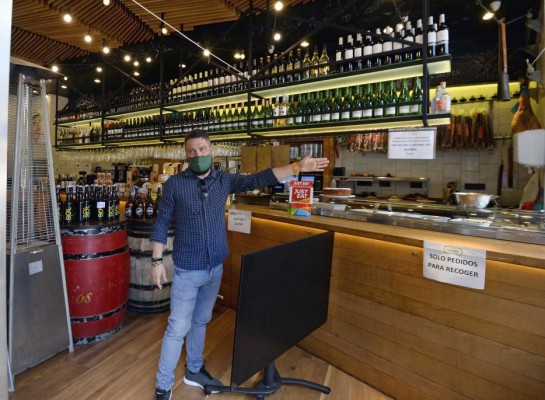 Adaptarse o morir: los restaurantes se aferran al reparto a domicilio para resistir a la pandemia
