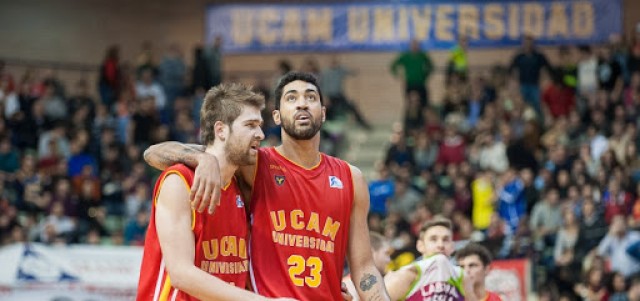 Lima y Radovic recuperan los números 23 y 11 en las camisetas del UCAM CB y Jordan Davis lleva el 1