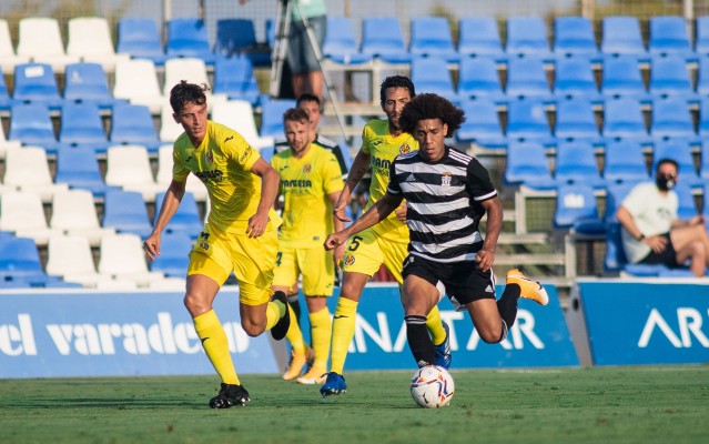 Pinatar Arena acoge este verano a cinco equipos de Primera y a cinco de Segunda