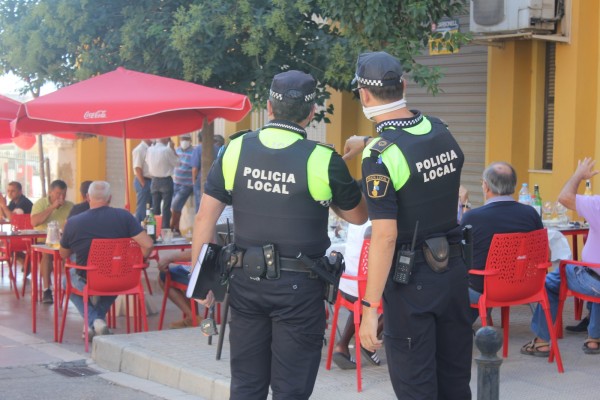 Ontinyent multa a 5 locales hosteleros por no cumplir las medidas de seguridad contra la covid-19