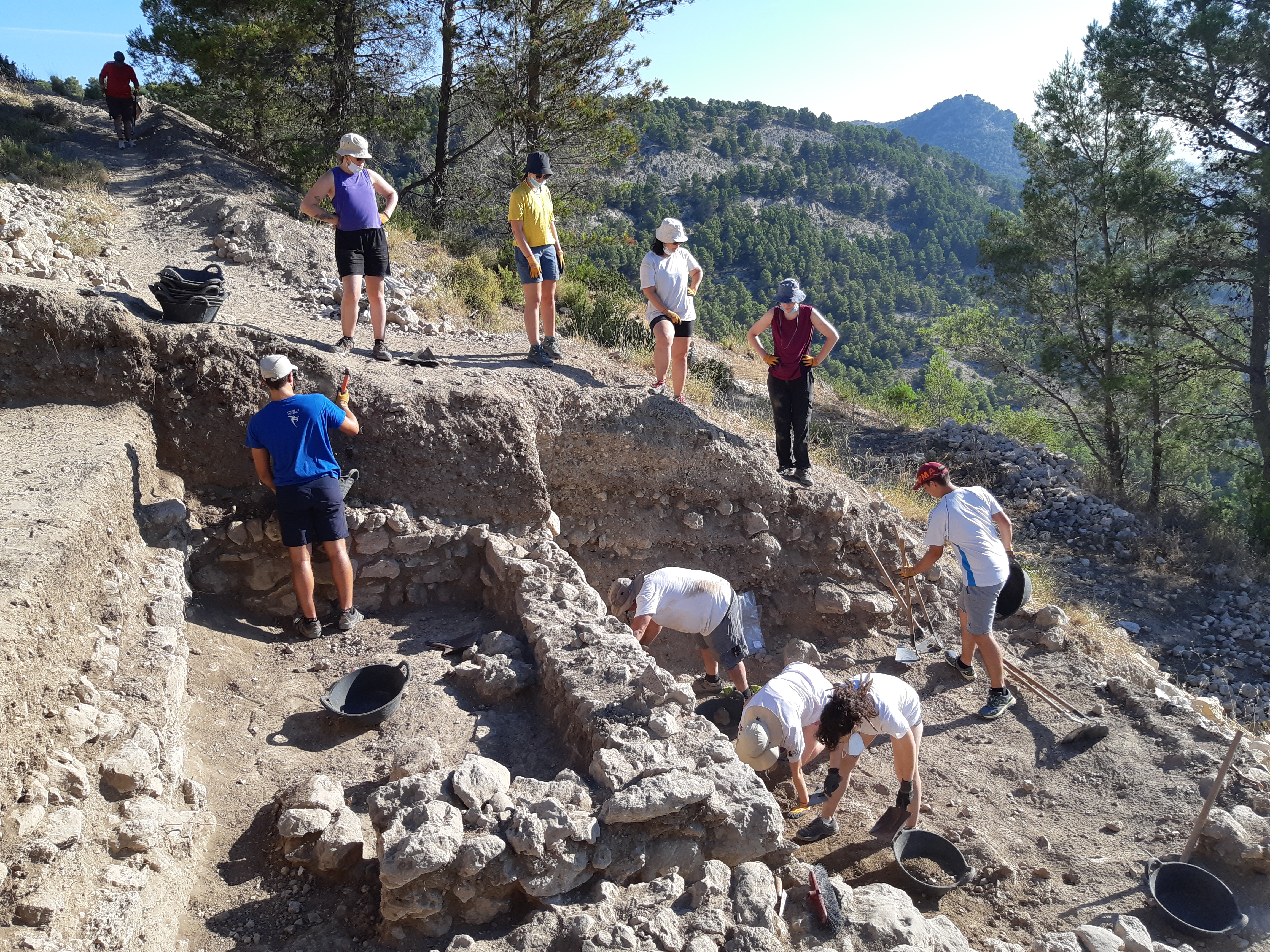 Alcoi vol declarar BIC el poblat fortificat andalusí del Castellar 