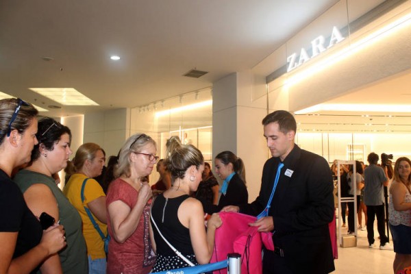 Zara cerrará en septiembre su tienda en el centro de Elche como parte de su reestructuración 