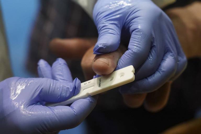 Tírig hará test rápidos a docentes y alumnos antes del inicio de curso escolar