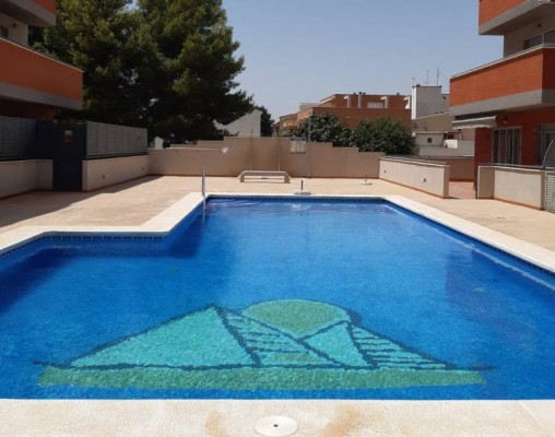 El coste de las piscinas: los pisos de la Región que la incorporan son un 11,5% más caros