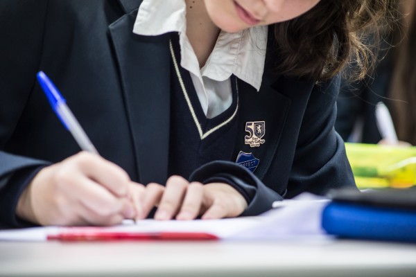 Estudiantes de King's College Alicante consiguen un nuevo récord  en resultados académicos 