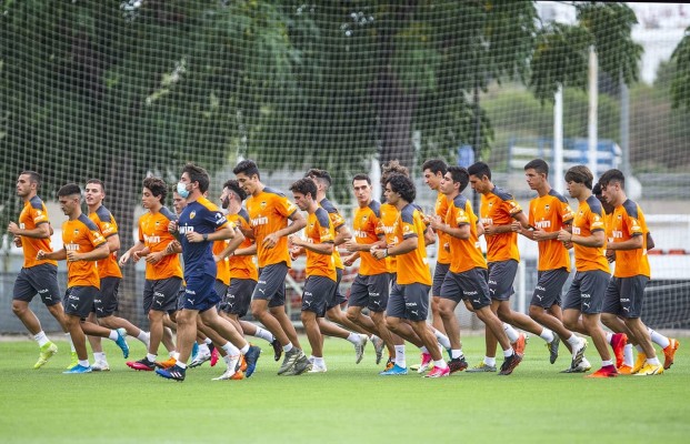 El Valencia Mestalla afronta sus primeros amistosos de la pretemporada