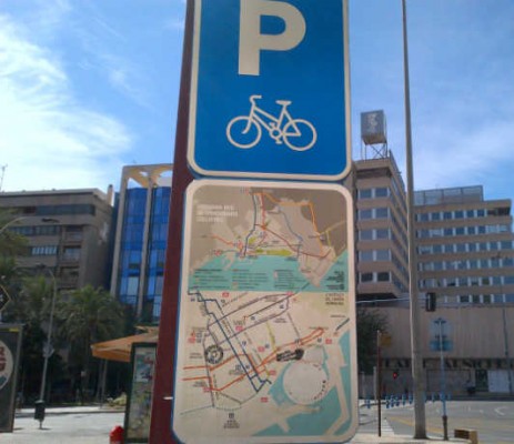 Alicante confía en implantar el servicio público de bicicletas antes dos años

