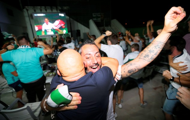 El Elche logra el sexto ascenso a Primera de su historia
