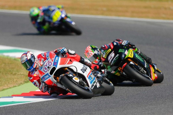 Andrea Dovizioso se impone por delante de Viñales y Petrucci