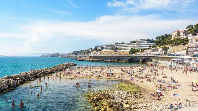 Tecnología alicantina en la Costa Azul: el estado de las playas de Marsella se controla en Dinapsis