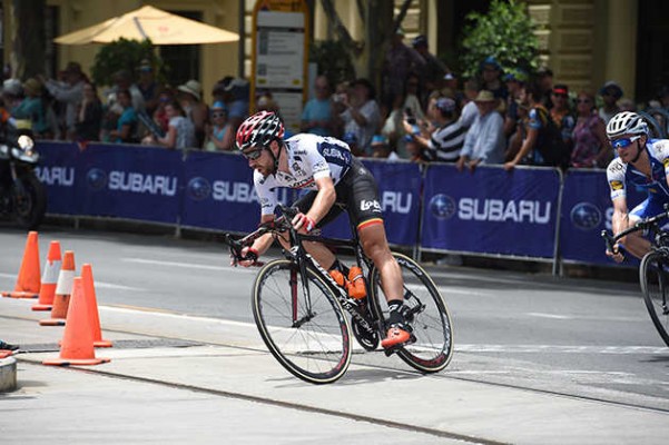 De Gendt remata una escapada y gana la primera etapa del Dauphiné