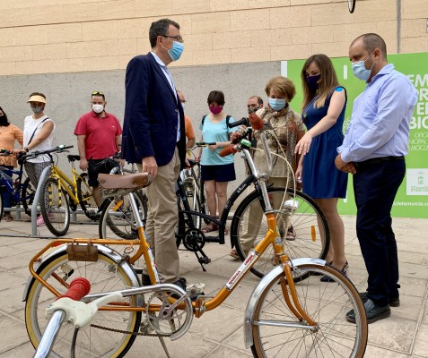 Las bicicletas 'celebran' una segunda vida gracias al proyecto 'Recicleta'