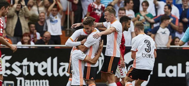 El VCF Mestalla vence al Murcia y sigue en la pelea por el ascenso