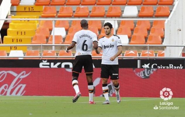 Los ‘wolves’ de Nuno tienen a cinco jugadores del Valencia CF en el punto de mira
