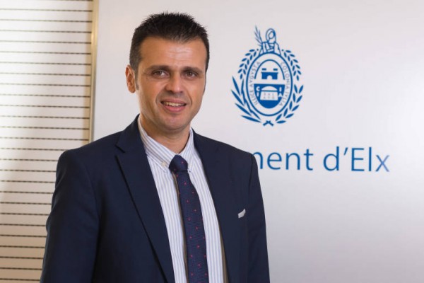 Mil empresas y autónomos de Elche piden la ayuda para el alquiler o hipoteca de su local