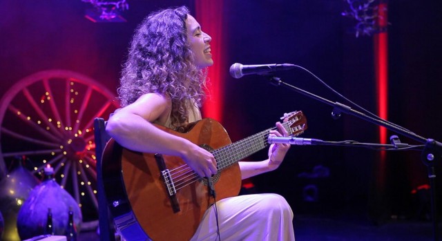 Un nuevo ciclo acerca la música autóctona en acústico hasta las playas de Castellón