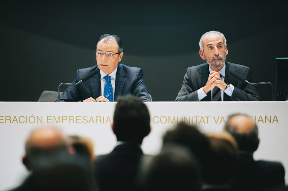 Salvador Navarro, presidente de la CEV, y Miguel Ángel Javaloyes, secretario general. Foto: KIKE TABERNER  - 