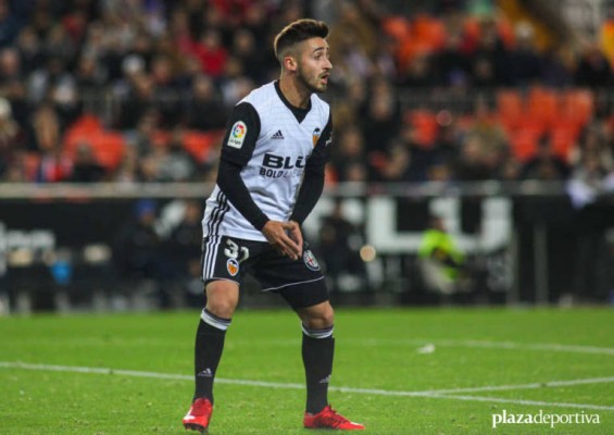 El Cartagena ficha para dos temporadas a Nacho Gil, quien debutó con el Valencia en Primera