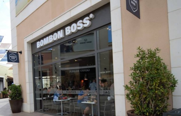 Bombon Boss se reestructura tras la entrada de Azarbe en su capital y reabsorbe a sus filiales
