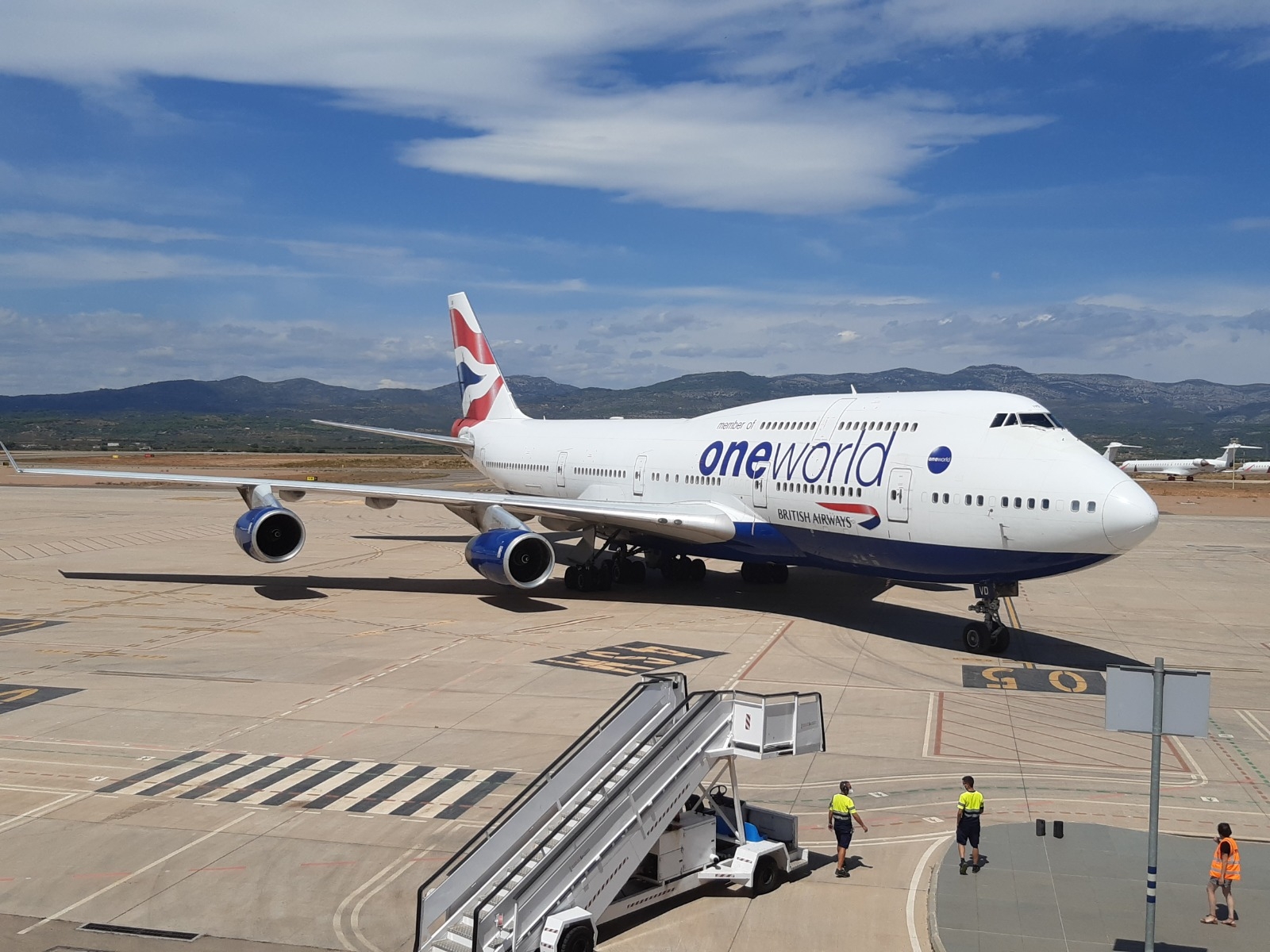 El aeropuerto de Castellón desmontará uno de los aviones más grandes del mundo: el Boeing 747-400