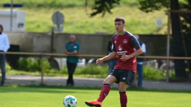 El Lorca Deportiva ficha al centrocampista hispano alemán Julen Gutiérrez