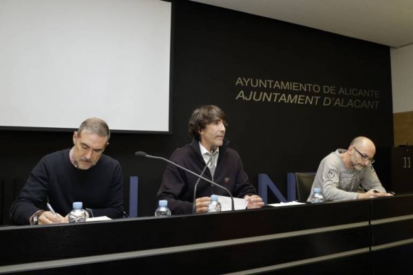 Barcala respalda a la hostelería y reclama ayudas al Consell ante las nuevas restricciones por la covid 