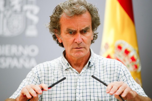 Simón defiende que España está en una 