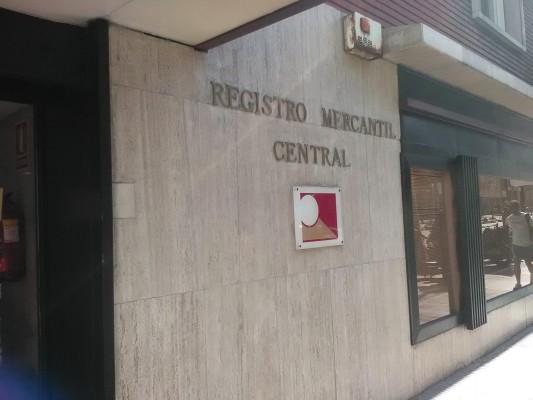 La creación de empresas cae un 3,4% en julio y se sitúa cerca de los niveles pre-pandemia