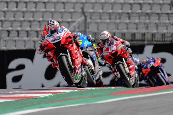 Dovizioso refrenda su despedida de Ducati con una victoria
